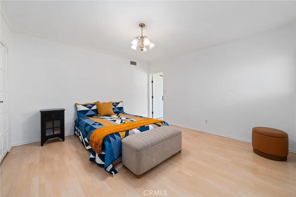 1767 W 244th Street, Torrance, California 90501 home-pic-12